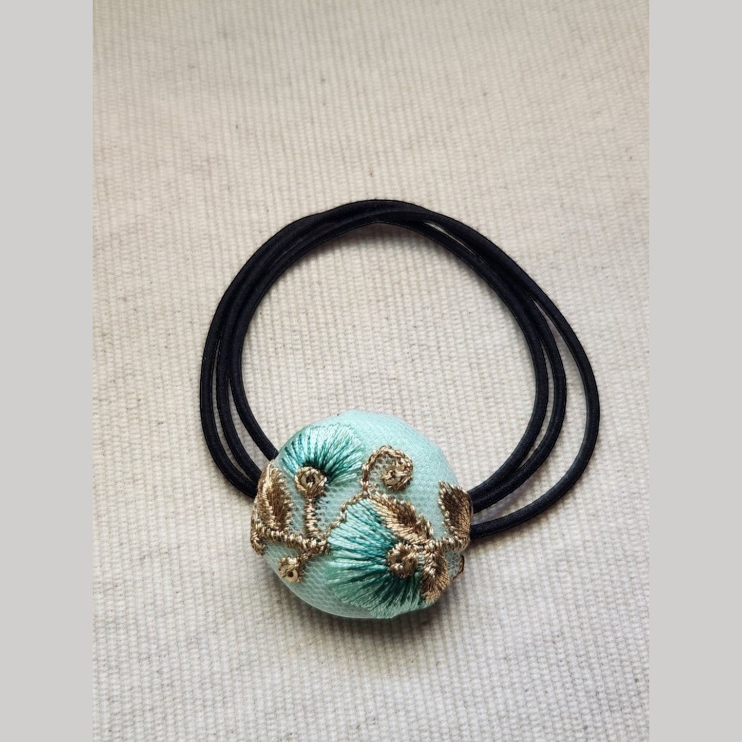 單品刺繡緞帶圓形髮圈