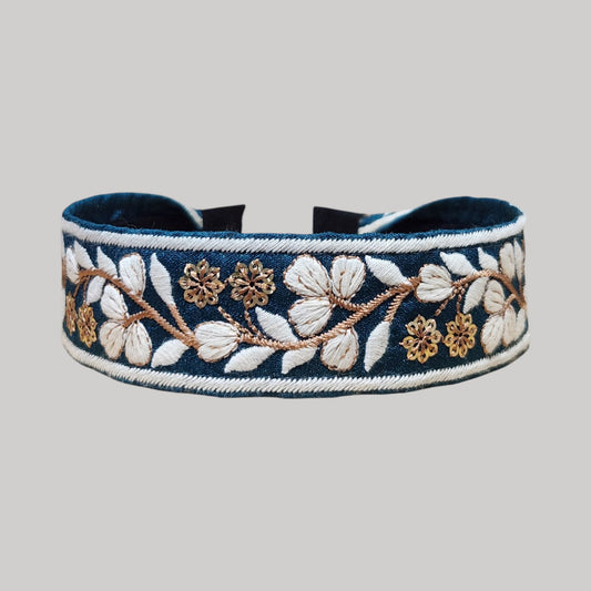 白葉白邊・孔雀藍刺繡緞帶髮箍