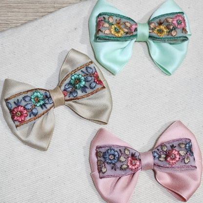 花朵刺繡緞帶蝴蝶結髮飾