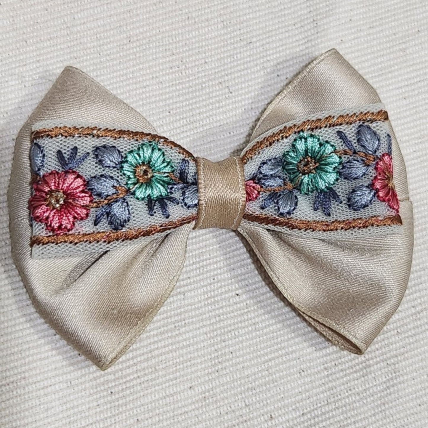 花朵刺繡緞帶蝴蝶結髮飾