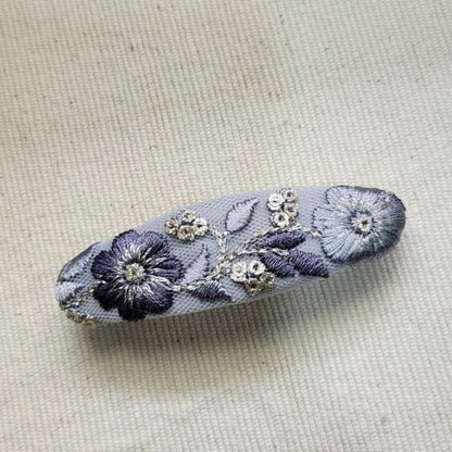 單品刺繡緞帶橢圓髮夾 (6公分彈簧夾)