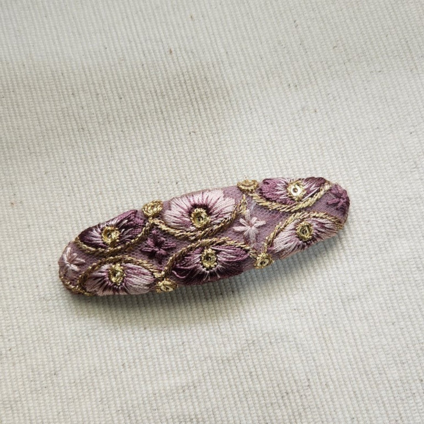 單品刺繡緞帶橢圓髮夾 (6公分彈簧夾)