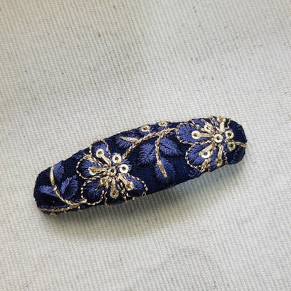 單品刺繡緞帶橢圓髮夾 (6公分彈簧夾)