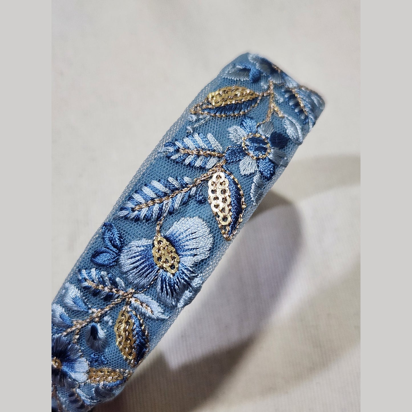 湛藍花園・藍色刺繡緞帶髮箍